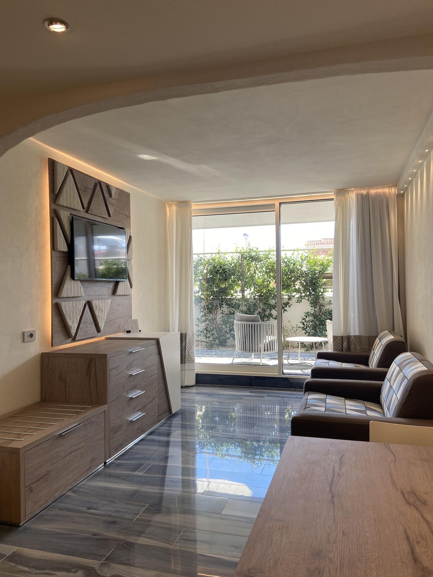 Sandalia Boutique - Adults Only 4*
